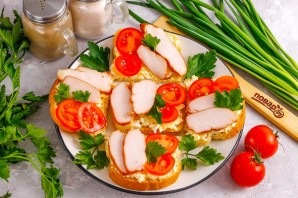 Бутерброды с копченой курицей