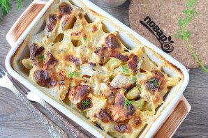 Картофель с мясом в сливках