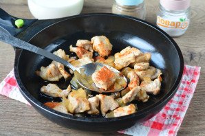 Картофель с мясом в сливках