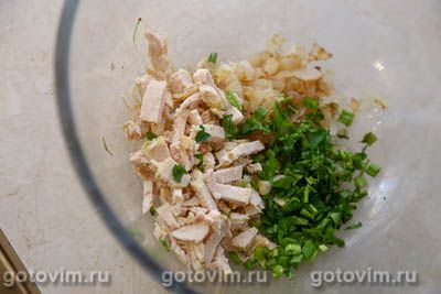 Круассаны из готового теста с курицей и сыром