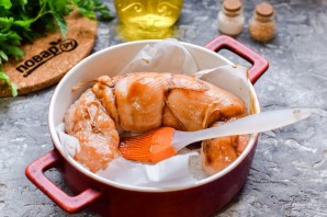 Куриный рулет с черносливом и грибами Куриный рулет с черносливом и грибами