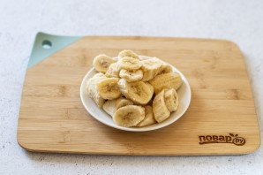 Мороженое из банана и кокосового молока Мороженое из банана и кокосового молока