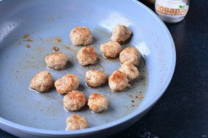 Овощное рагу с тефтелями