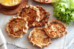 Перепечи с капустой и фаршем