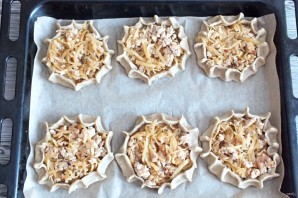 Перепечи с капустой и фаршем