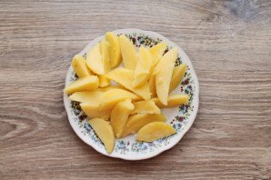 Радужная форель в духовке с овощами