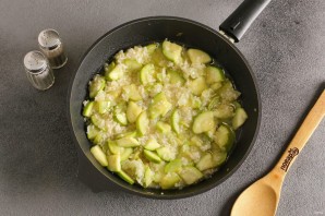 Ризотто с креветками и цукини