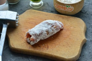 Рулетики из свинины с огурцом