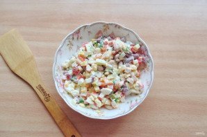 Салат "Морские камешки"