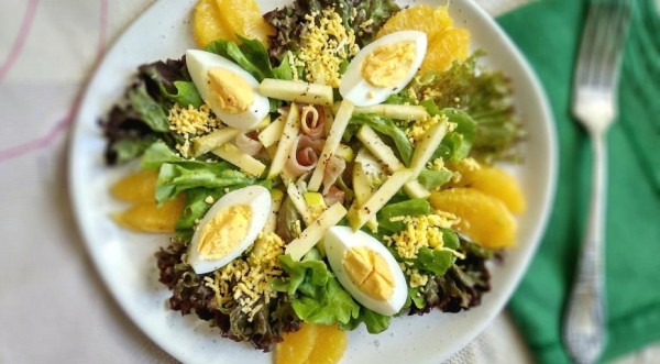 Салат с апельсином и яйцом, пошаговый рецепт с фото