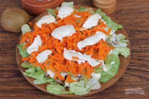 Салат с говядиной и киви