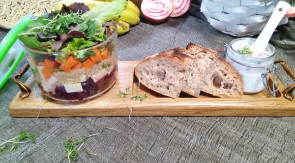 Салат с киноа, свеклой и сыром для ланч-бокса, пошаговый рецепт с фото Салат с киноа, свеклой и сыром для ланч-бокса, пошаговый рецепт с фото