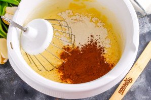 Шоколадно-бисквитные пирожные