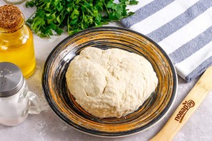 Штрудель с горбушей и картофельным салатом