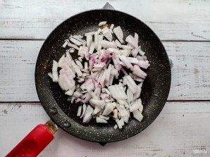 Суп с чечевицей и кабачком