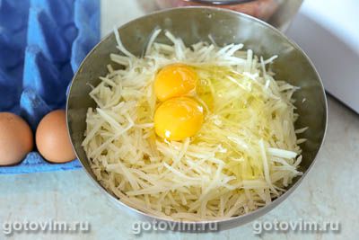 Свинина «Медвежья лапа» с начинкой из сладкого перца с чили и моцареллой