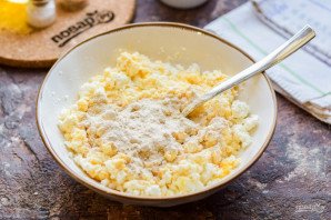 Сырники с гречневой мукой Сырники с гречневой мукой