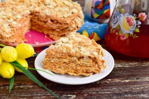 Торт "Наполеон" с вареной сгущенкой