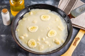 Банановые блины с припеком