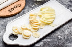 Блинчики с яблоком и бананом