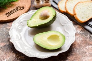 Бутерброды с гуакамоле Бутерброды с гуакамоле