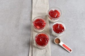 Десерт в стаканчиках