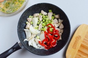 Фриттата с курицей