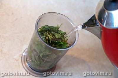 Как покрасить яйца крапивой Как покрасить яйца крапивой