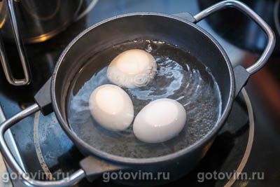 Как покрасить яйца крапивой Как покрасить яйца крапивой