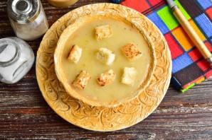 Луковый суп по-парижски