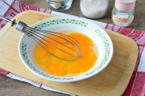 Омлет с бананом и сыром