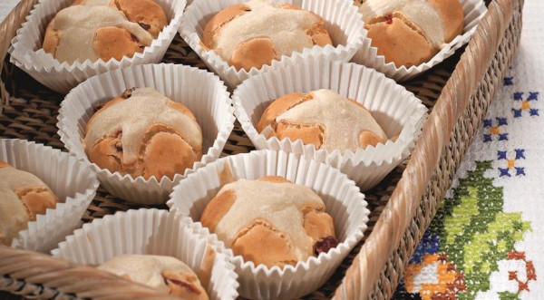 Пасхальные булочки, пошаговый рецепт с фото Пасхальные булочки, пошаговый рецепт с фото