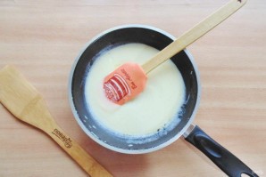 Пирог с курицей в соусе "Бешамель"