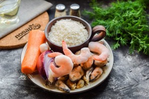 Рис с мидиями и креветками Рис с мидиями и креветками