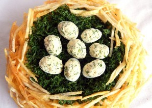 Салат "Гнездо глухаря" Салат "Гнездо глухаря"