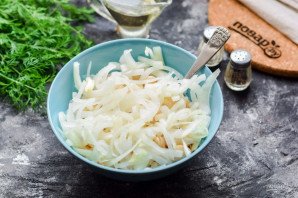 Салат из рыбных консервов с фасолью Салат из рыбных консервов с фасолью