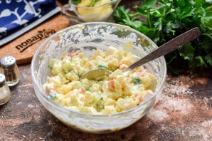 Салат из рыбы копченой Салат из рыбы копченой