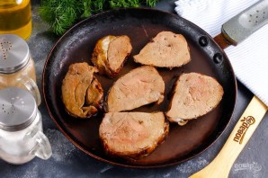 Салат с говяжьей печенью