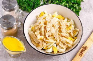 Салат с лавашом и колбасой