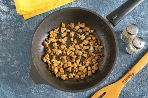 Салат с морковкой и курицей