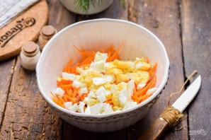 Салат со свеклой и колбасой Салат со свеклой и колбасой