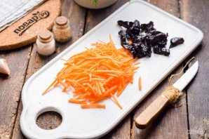 Салат со свеклой и колбасой Салат со свеклой и колбасой