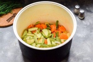 Суп из кабачков в мультиварке Суп из кабачков в мультиварке