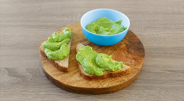 Тост с яйцом-пашот и авокадо, пошаговый рецепт с фото