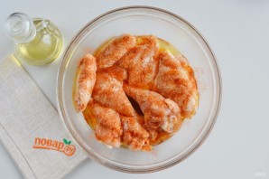 Вкусная жареная курица