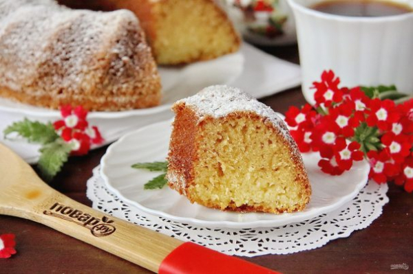 Выпечка на скорую руку! 10 рецептов вкусного манника на кефире, молоке, сметане и не только        