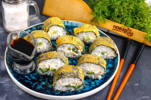 Жареные роллы с курицей