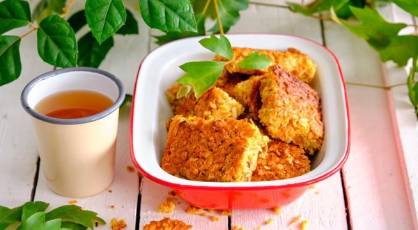 Ананасовый пирог с морковью, яблоками и изюмом, пошаговый рецепт с фото Ананасовый пирог с морковью, яблоками и изюмом, пошаговый рецепт с фото