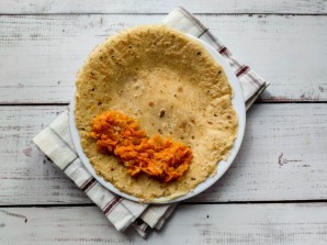 Блинчики с морковной начинкой