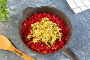 Борщ без капусты с солеными огурцами